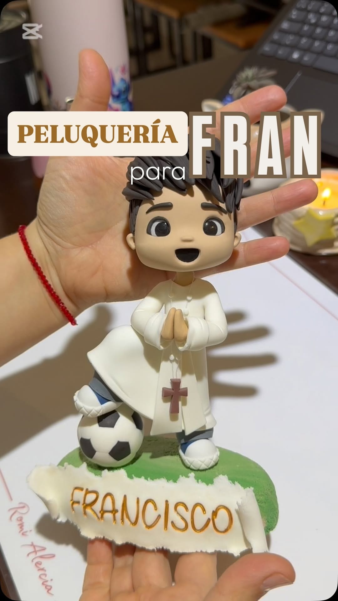 Post 7 by Romi Alercia / Modelado en porcelana fría on Instagram (video)