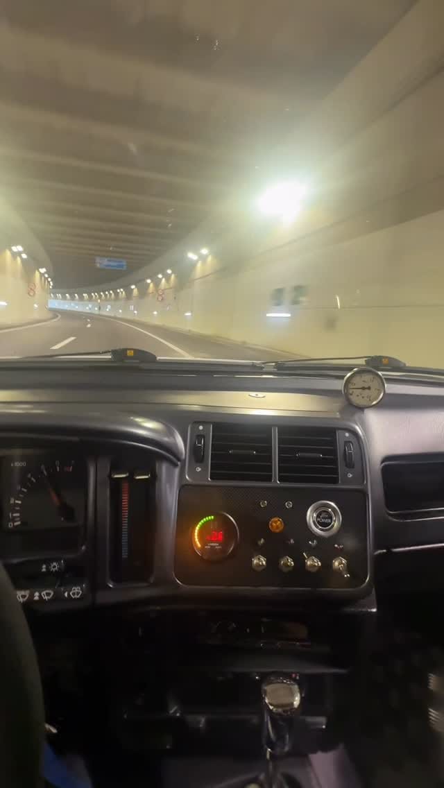 Post 1 by COSWORON® on Instagram (video)