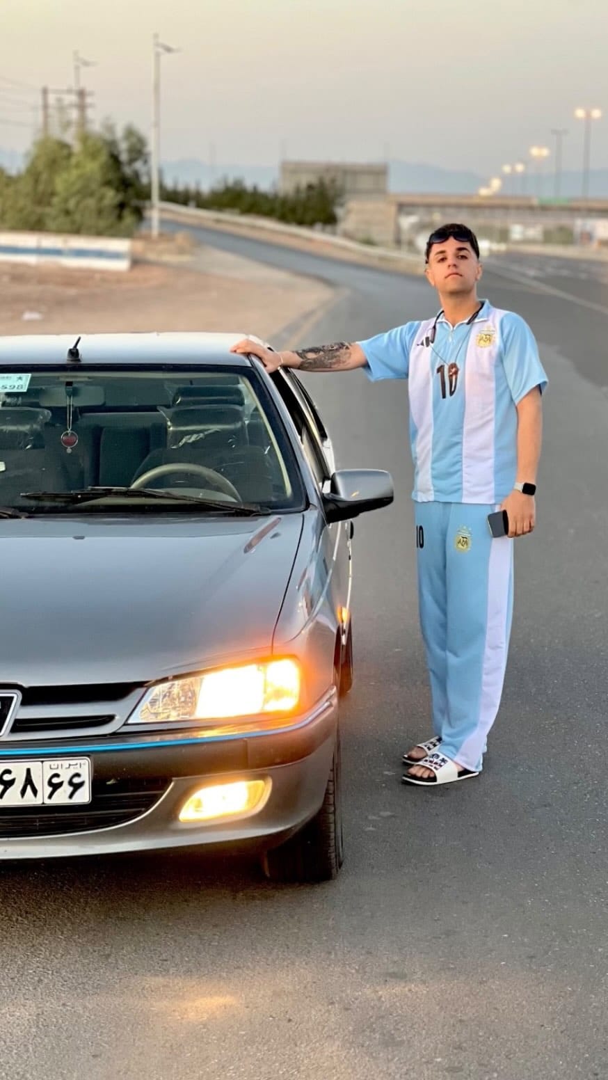 Post 5 by Farshad B | فرشاد براتی on Instagram (video)