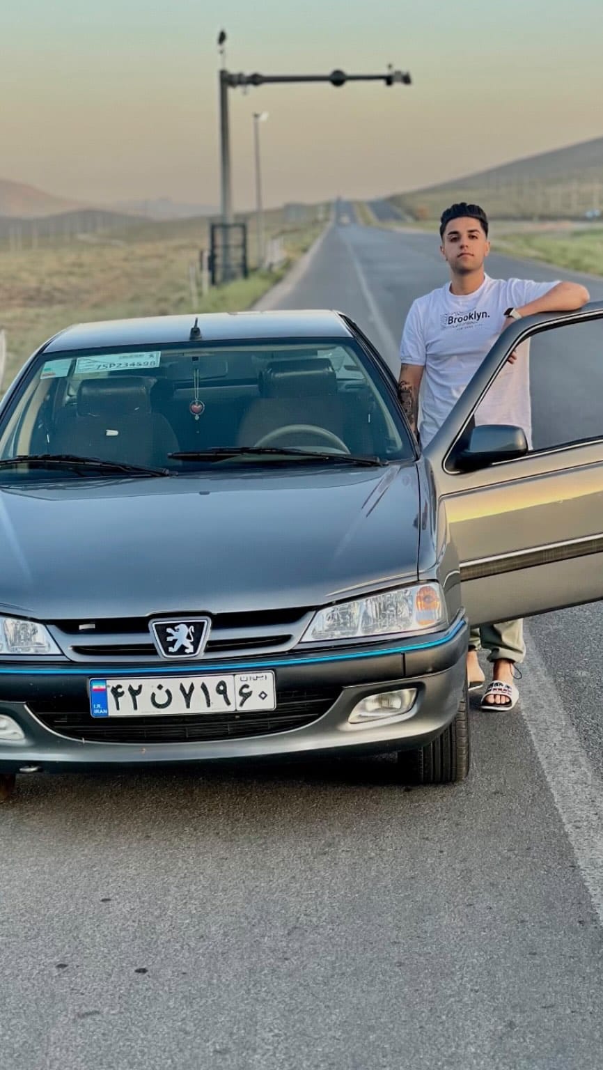 Post 6 by Farshad B | فرشاد براتی on Instagram (video)