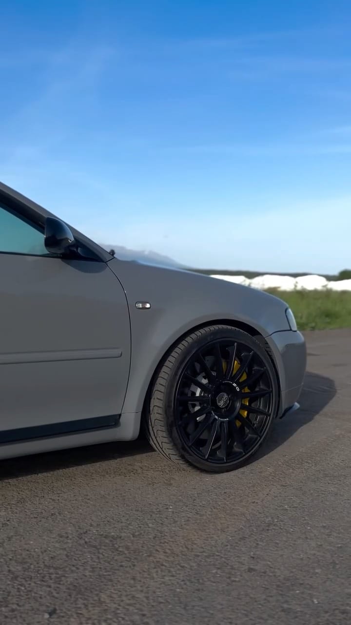 Post 3 by Garaje Audi S3 on Instagram (video)