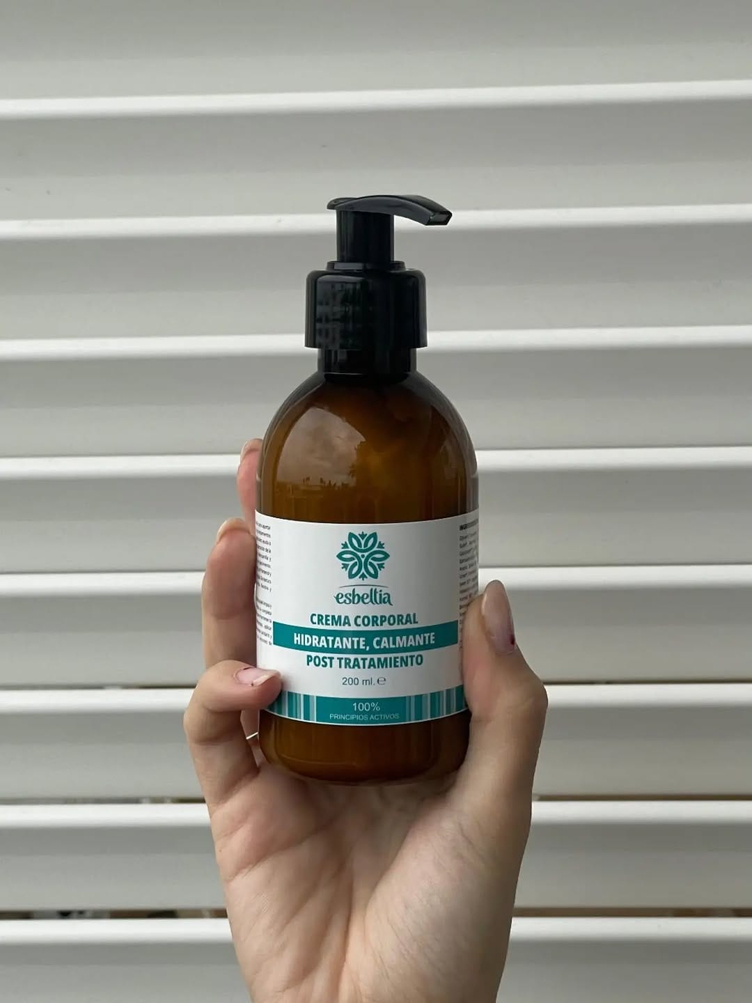 Post 9 by Cosmética natural, ecológica y vegana on Instagram (carousel)