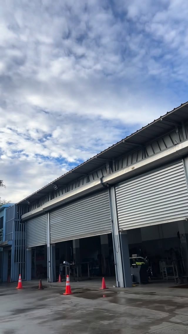 Post 5 by 🇩🇴 Muffler Montolio RD 🇩🇴 on Instagram (video)
