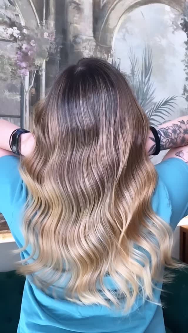 Post 1 by David Danielle Hair Beauty on Instagram (video)