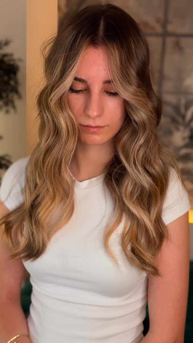 Post 8 by David Danielle Hair Beauty on Instagram (video)