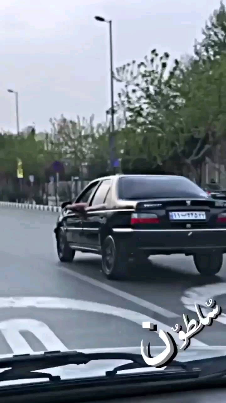 Post 5 by elx_luxcar on Instagram (video)