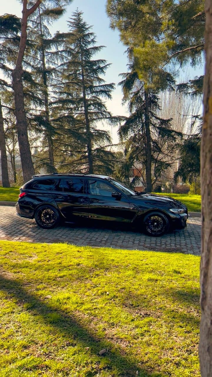 Post 3 by |SPEC| on Instagram (video)