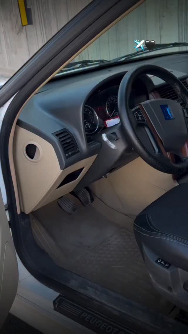 Post 1 by 👑🇲🇫ELX🇲🇫👑 on Instagram (video)