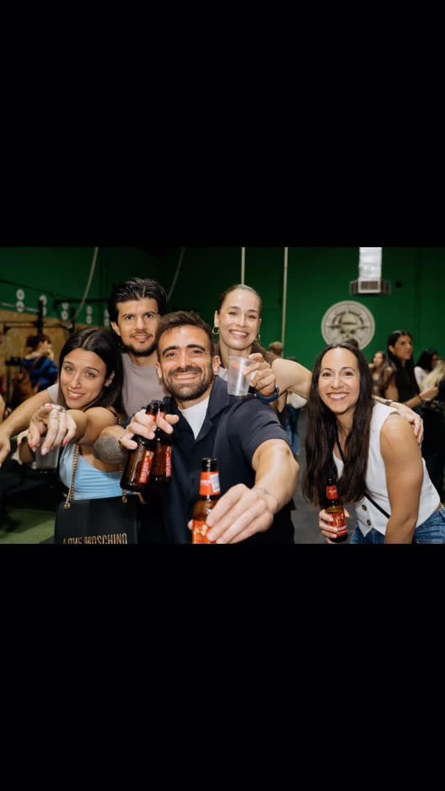 Post 3 by Ana Tao | Fotos y libros on Instagram (video)