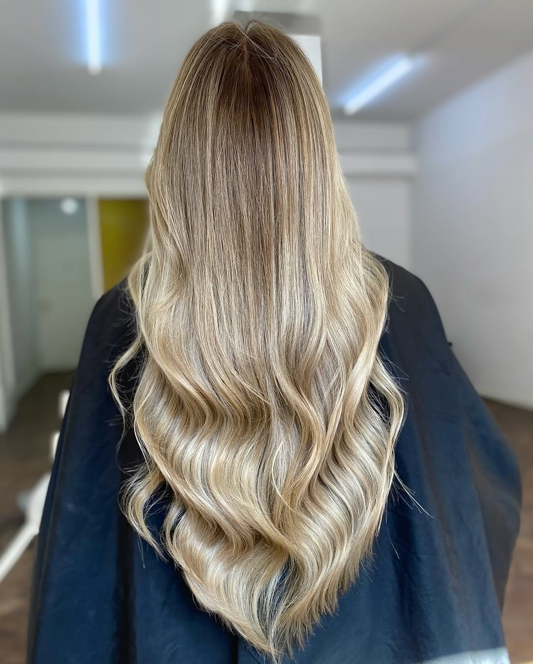 Post 4 by Makeup Artist - Colorist on Instagram (carousel)