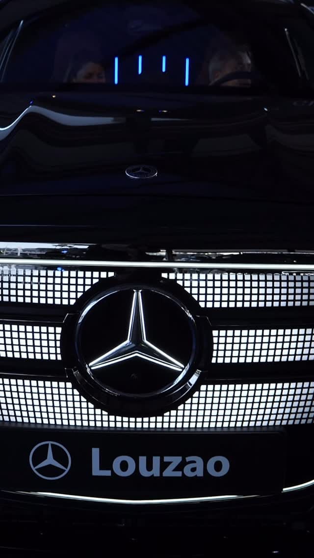Post 1 by Mercedes-Benz Louzao on Instagram (video)