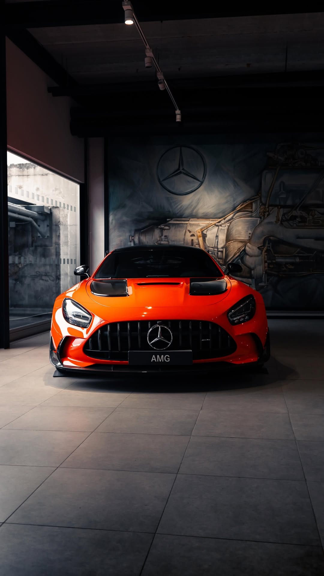 Post 5 by Mercedes-Benz Louzao on Instagram (video)