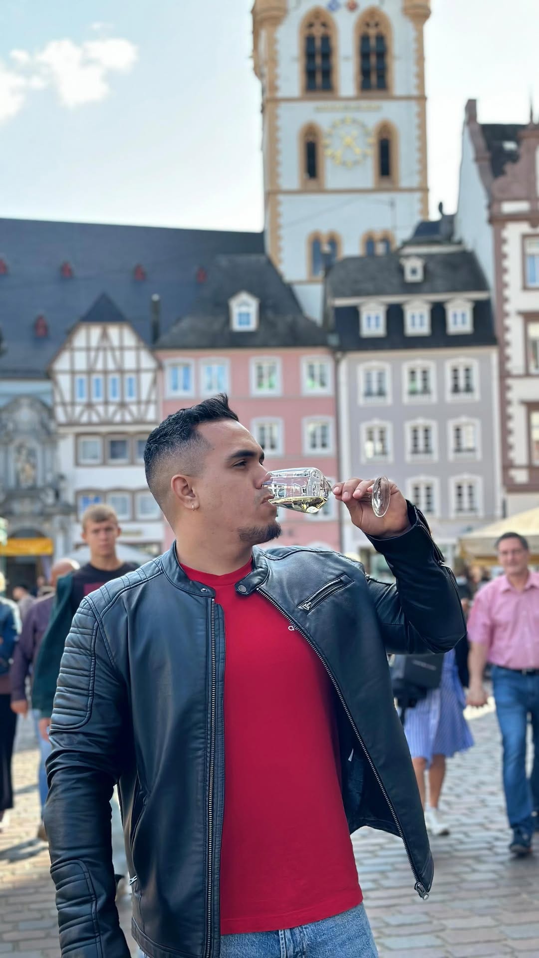 Post 10 by Franklin Escorche on Instagram (video)