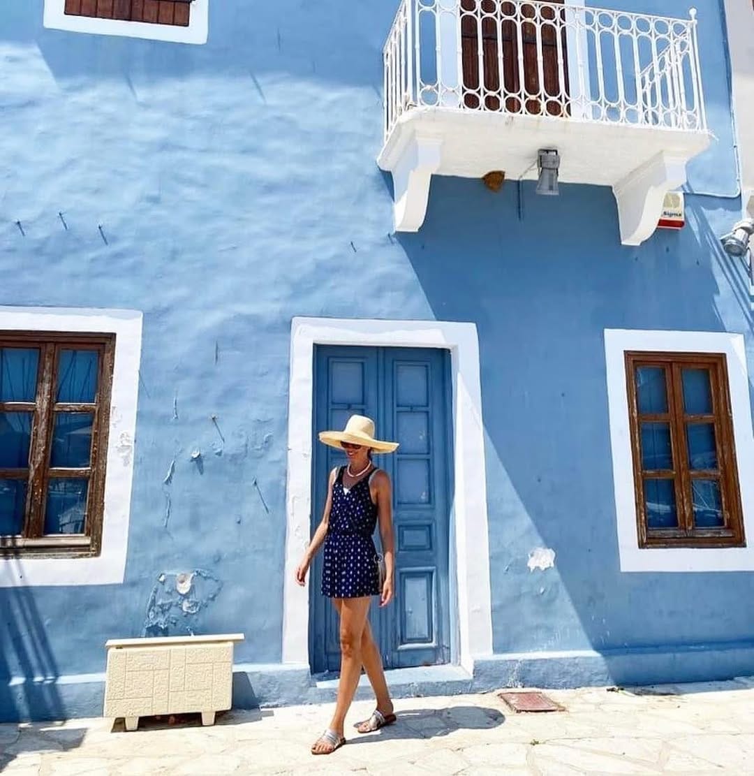 Post 5 by Sylvia Isabella on Instagram (image)