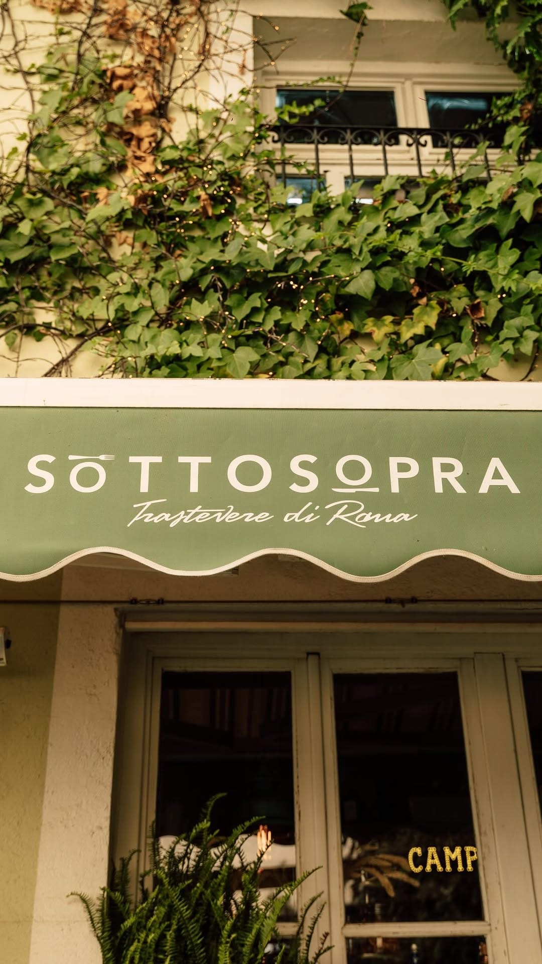 Post 7 by SottoSopra Madrid on Instagram (video)