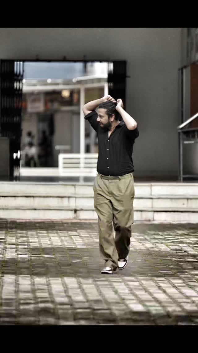 Post 7 by Rohan Patole on Instagram (video)