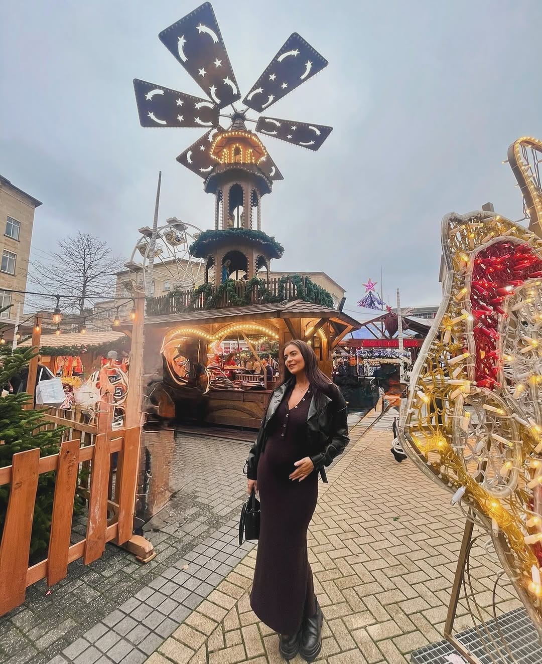 Post 8 by Chloé Dawes on Instagram (carousel)
