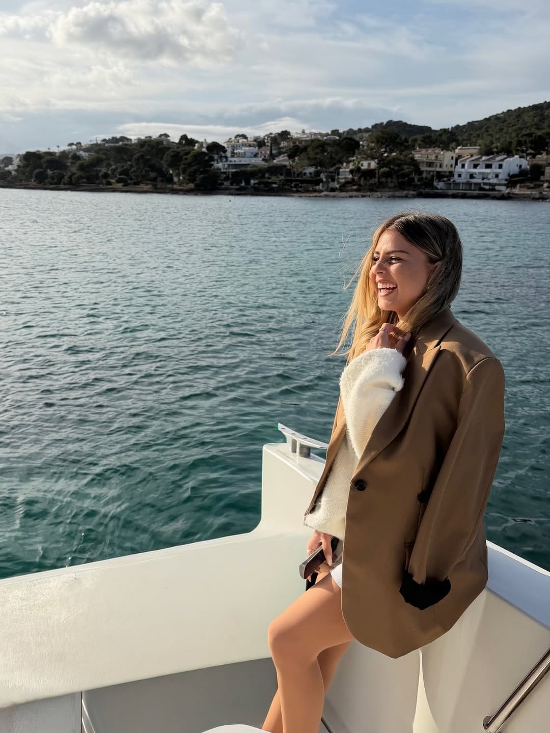 Post 4 by Jenny Paul • Mallorca on Instagram (carousel)