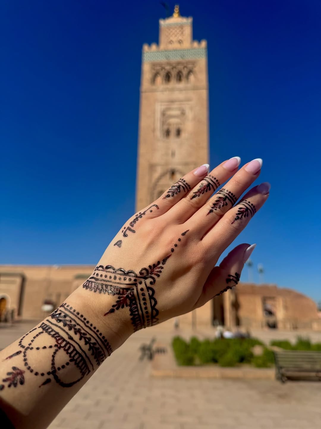 Post 8 by INÉS HERNÁNDEZ on Instagram (carousel)
