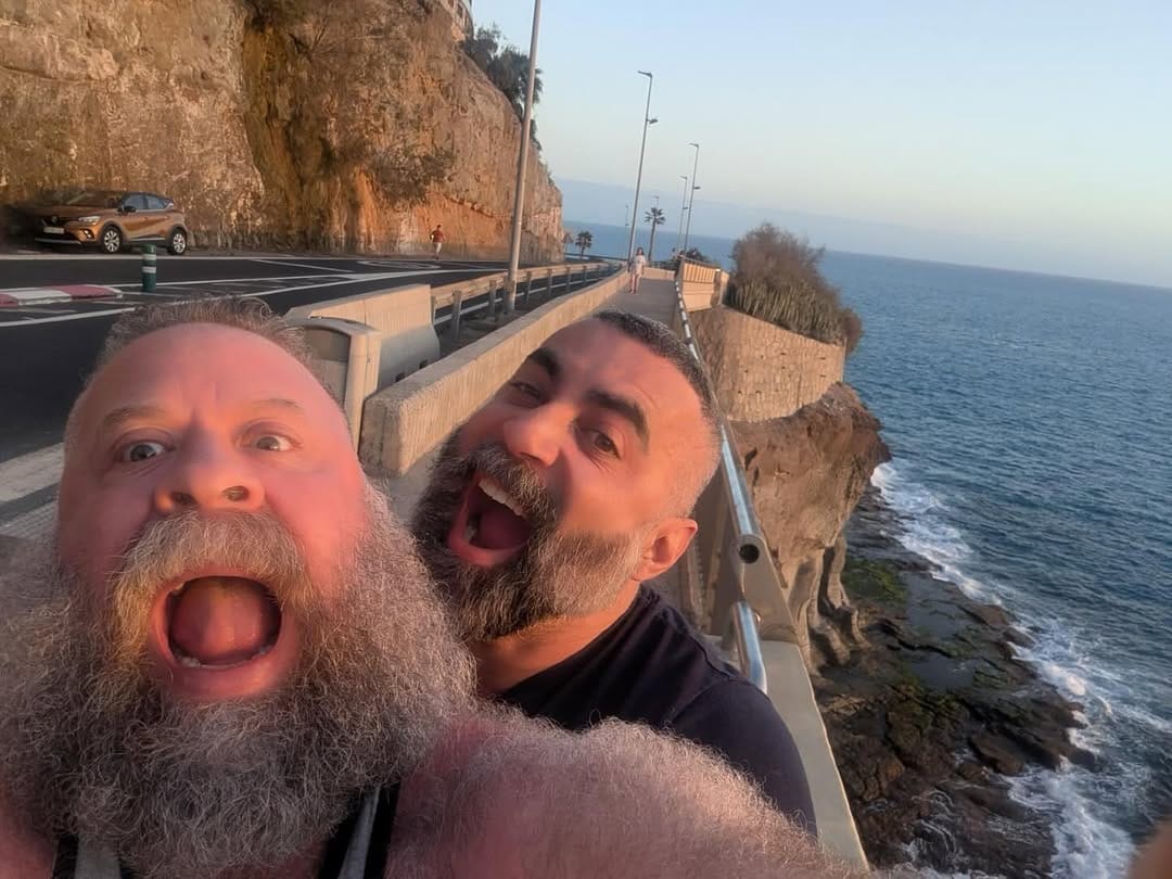 Post 6 by Adrian on Instagram (image)