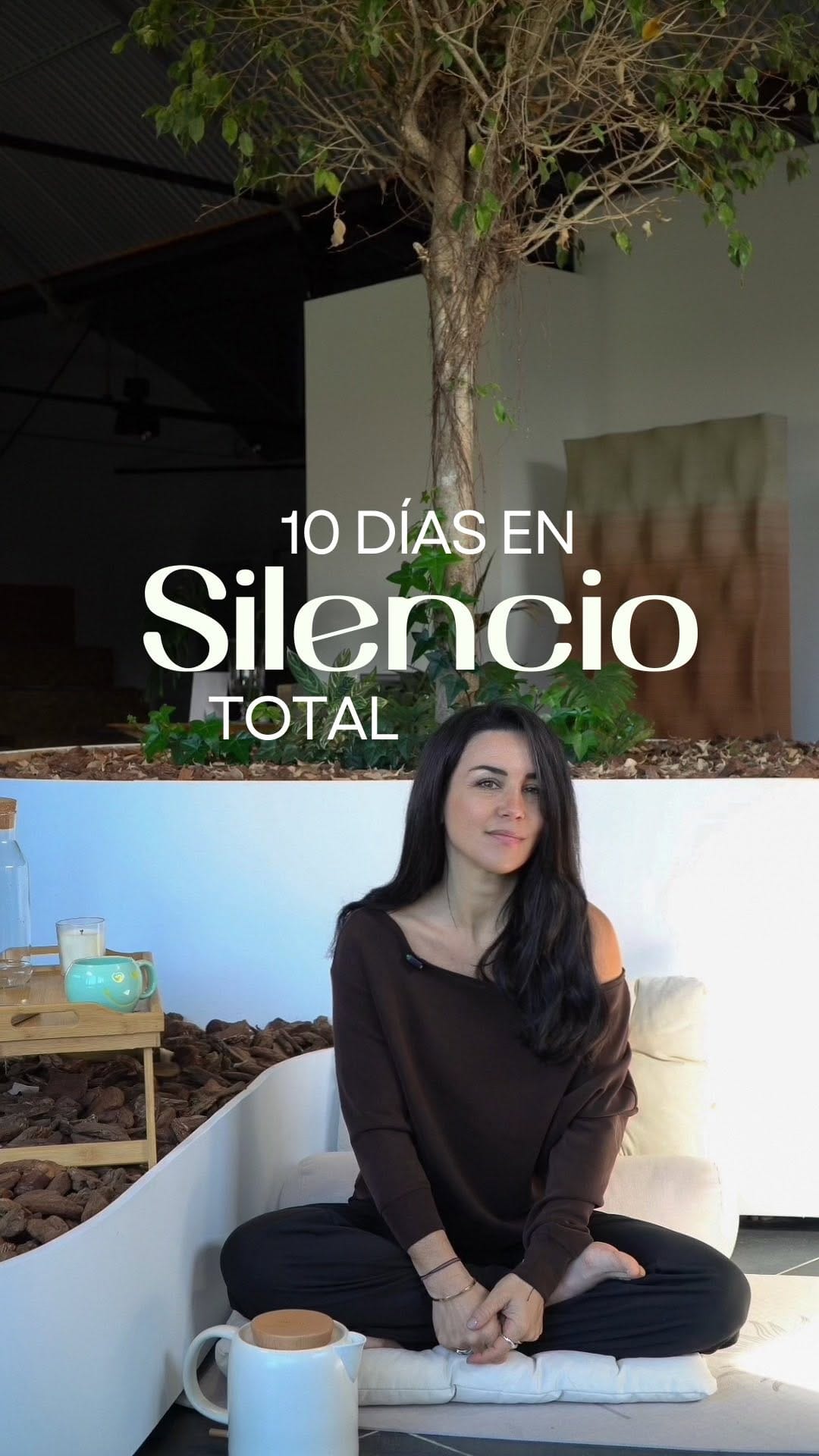 Post 7 by Alexia JM on Instagram (video)