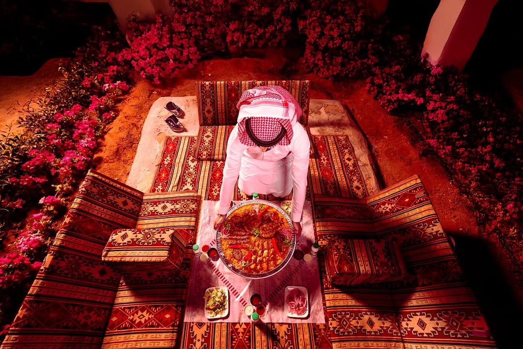 Post 3 by OMAR ALOMAR on Instagram (image)