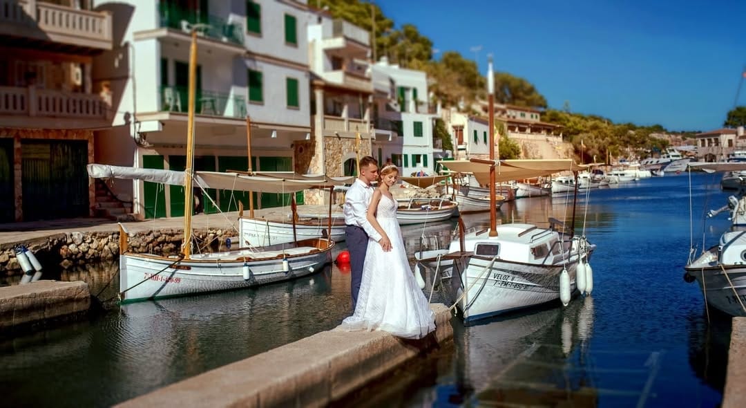 Post 9 by Vadym Smoliak on Instagram (image)