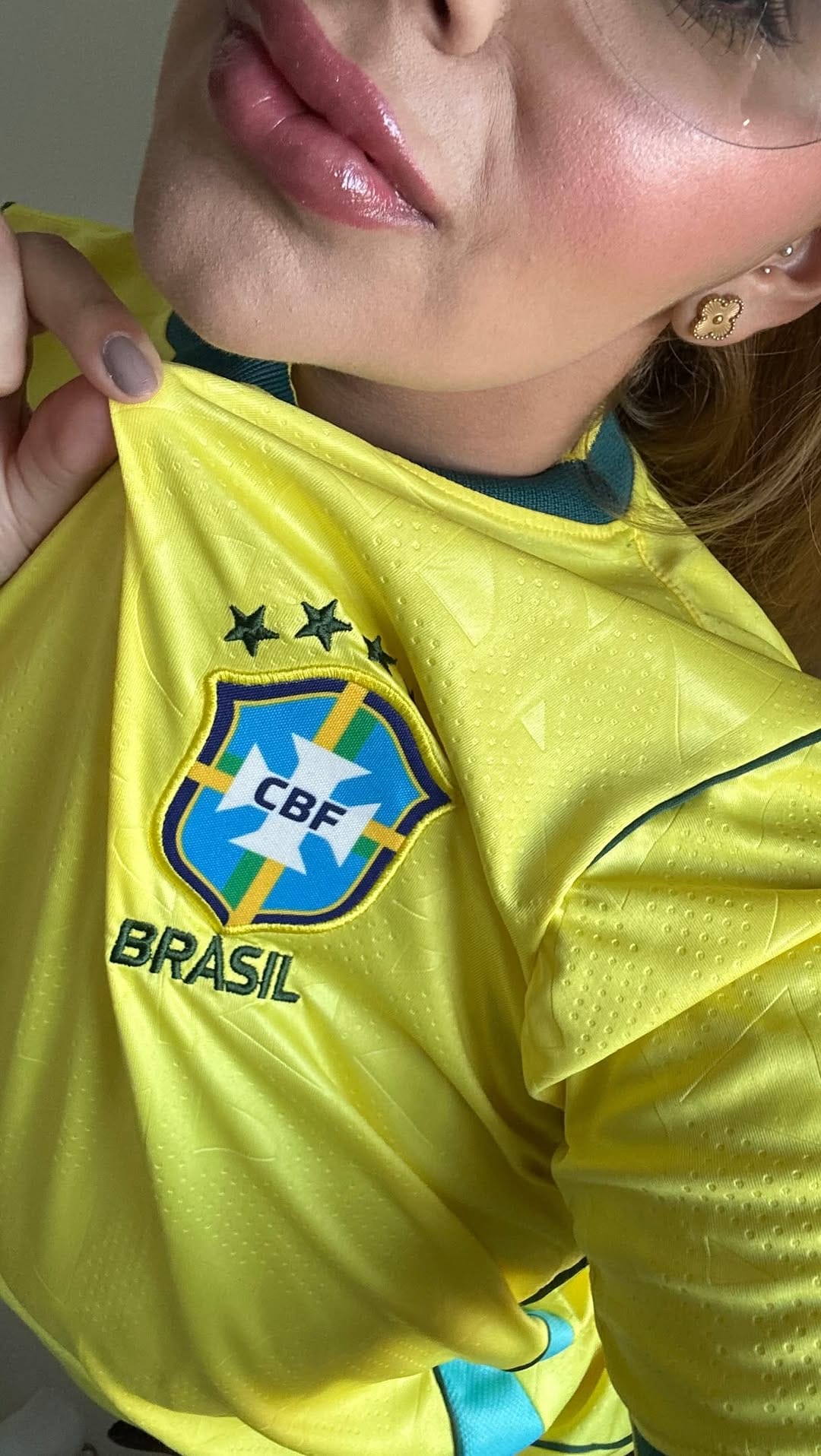 Post 4 by Vitória Coutinho ☆ ugc & lifestyle on Instagram (video)
