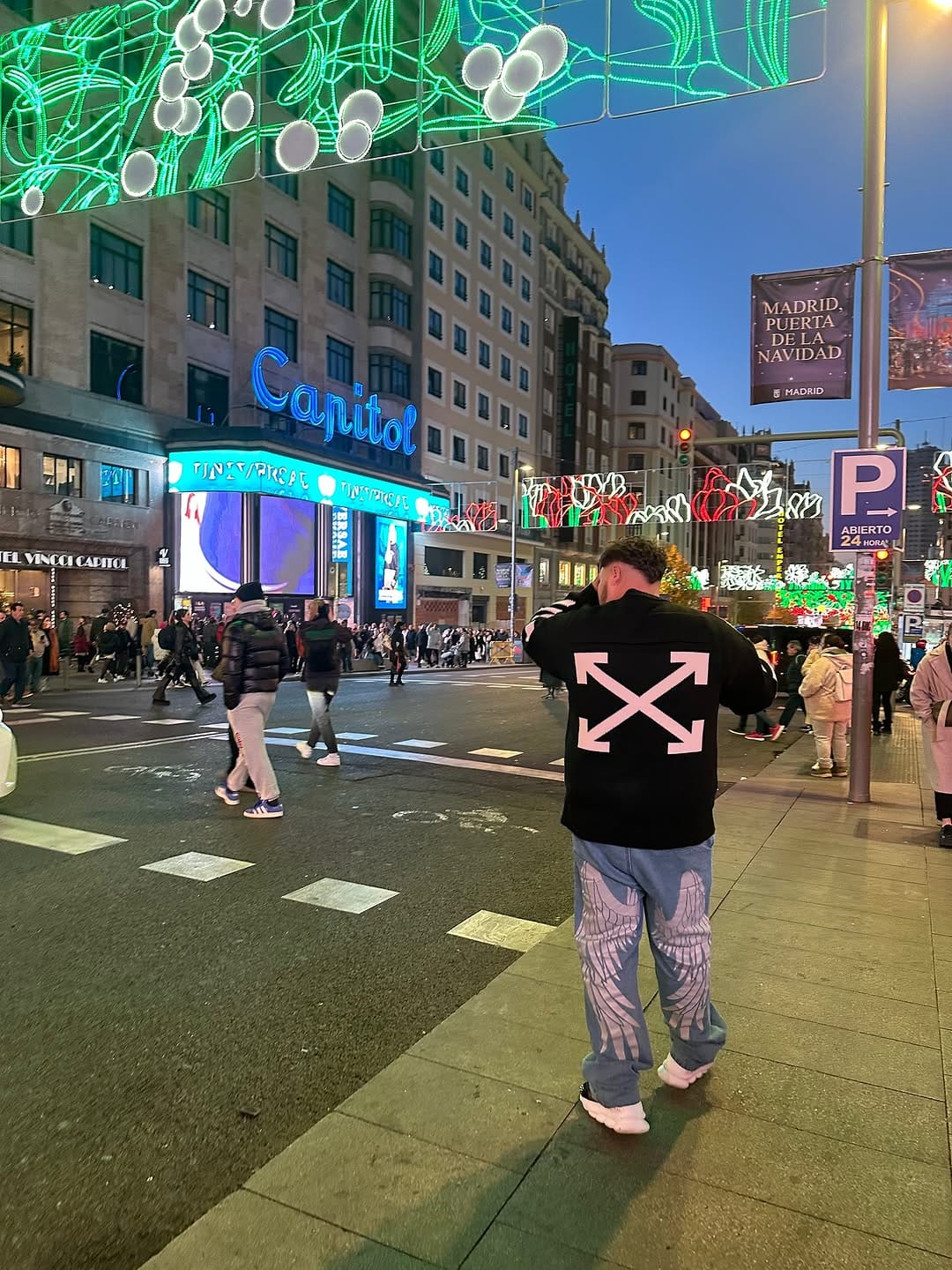 Post 2 by Christian Martinez on Instagram (carousel)