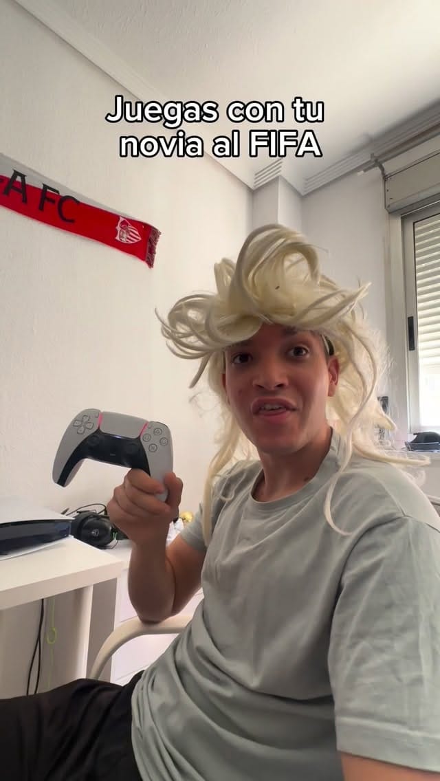 Post 2 by Marcloper Marcos on Instagram (video)