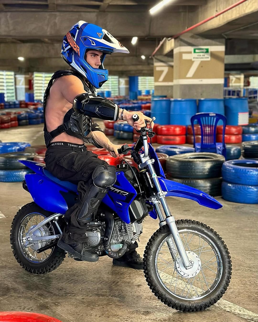 Post 10 by Juan Diego GonzáLez on Instagram (carousel)