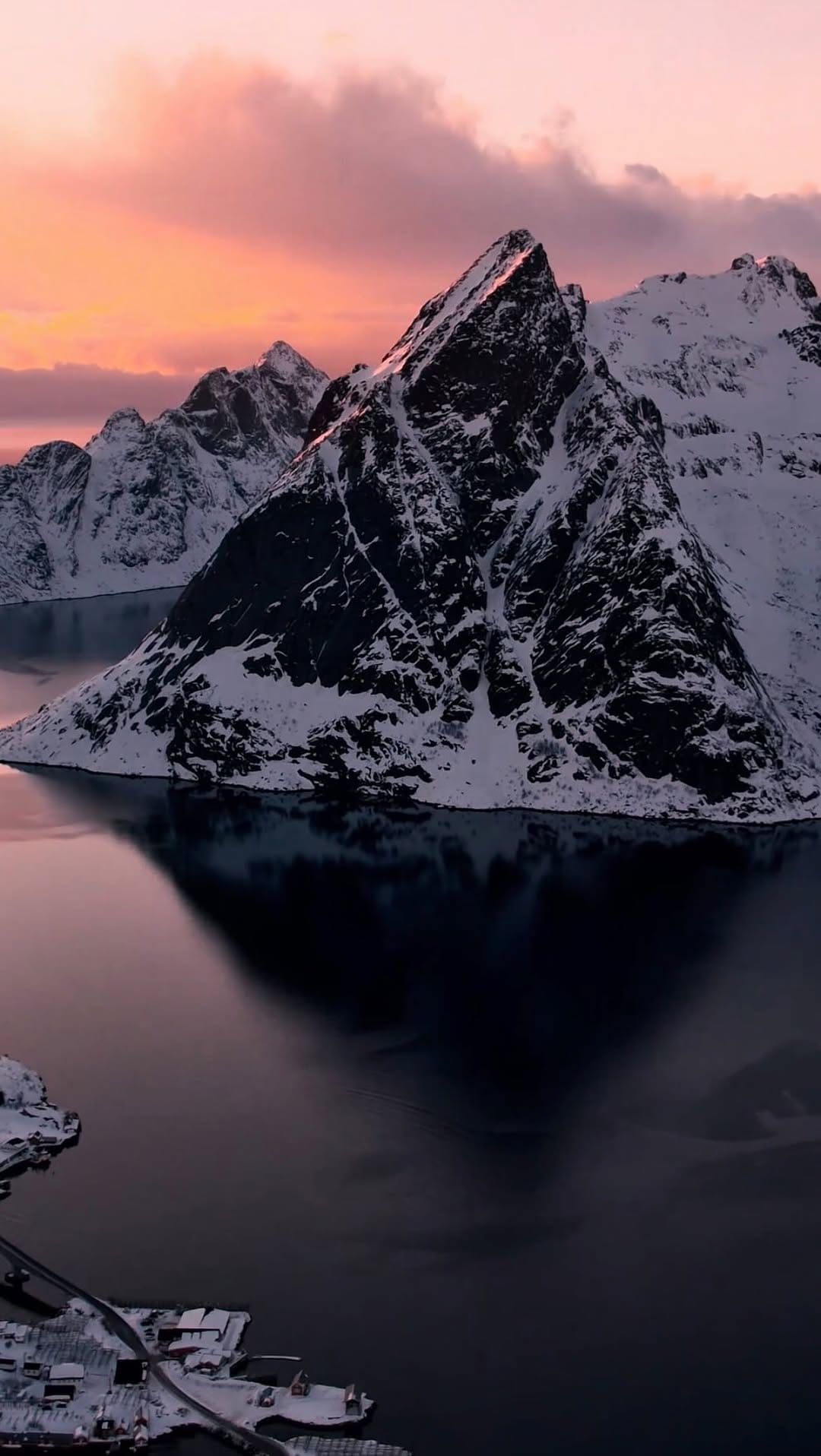 Post 5 by Albert-Lofoten 🇧🇻 on Instagram (video)