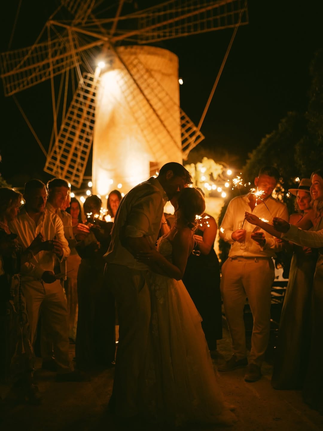 Post 7 by Mallorca Wedding Photographer | Aitor on Instagram (carousel)