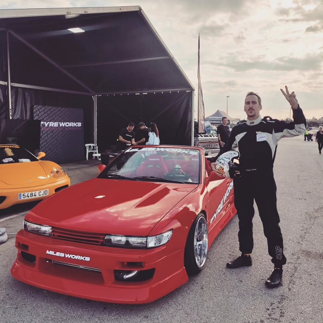Post 9 by Nacho Drift on Instagram (carousel)