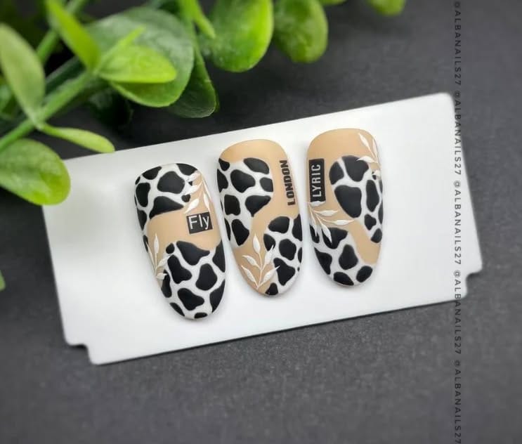 Post 4 by FORMACIONES ONLINE | NAIL ART 🇪🇦 on Instagram (carousel)
