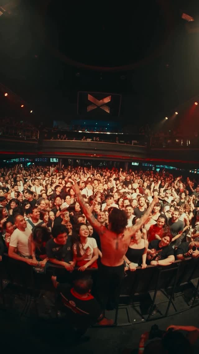 Post 10 by un muerto mas on Instagram (video)