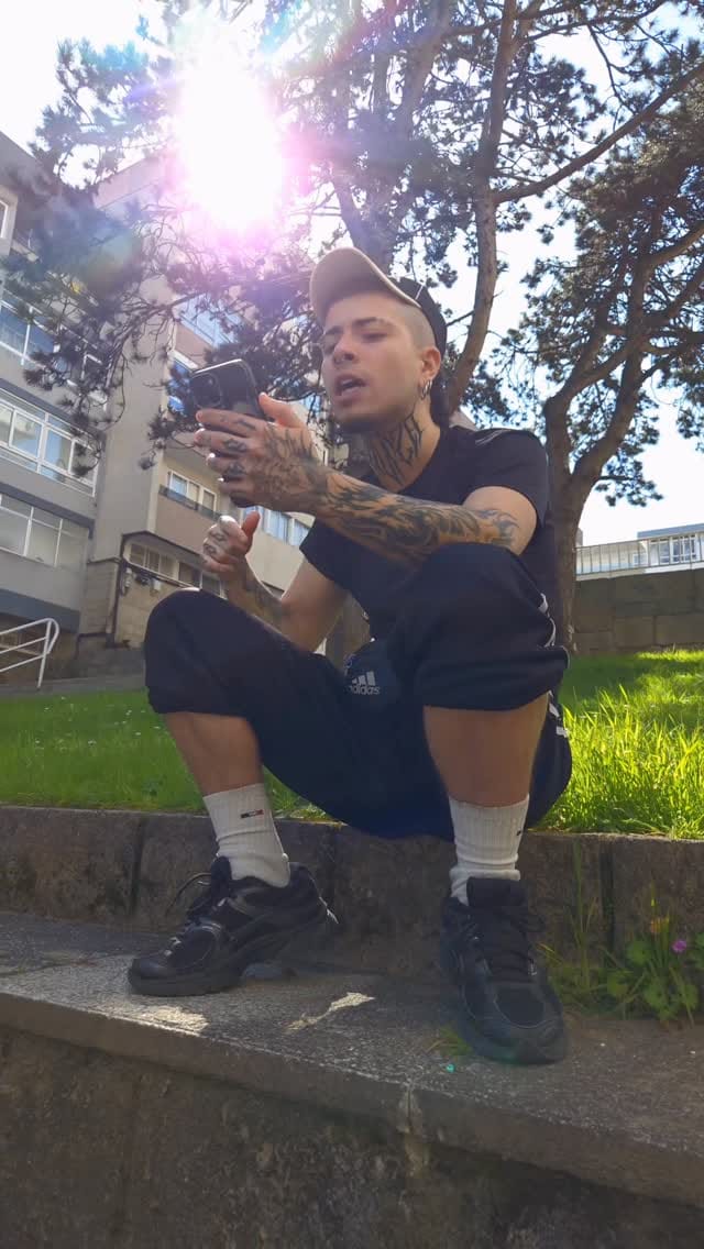 Post 10 by CALLES 209 on Instagram (video)