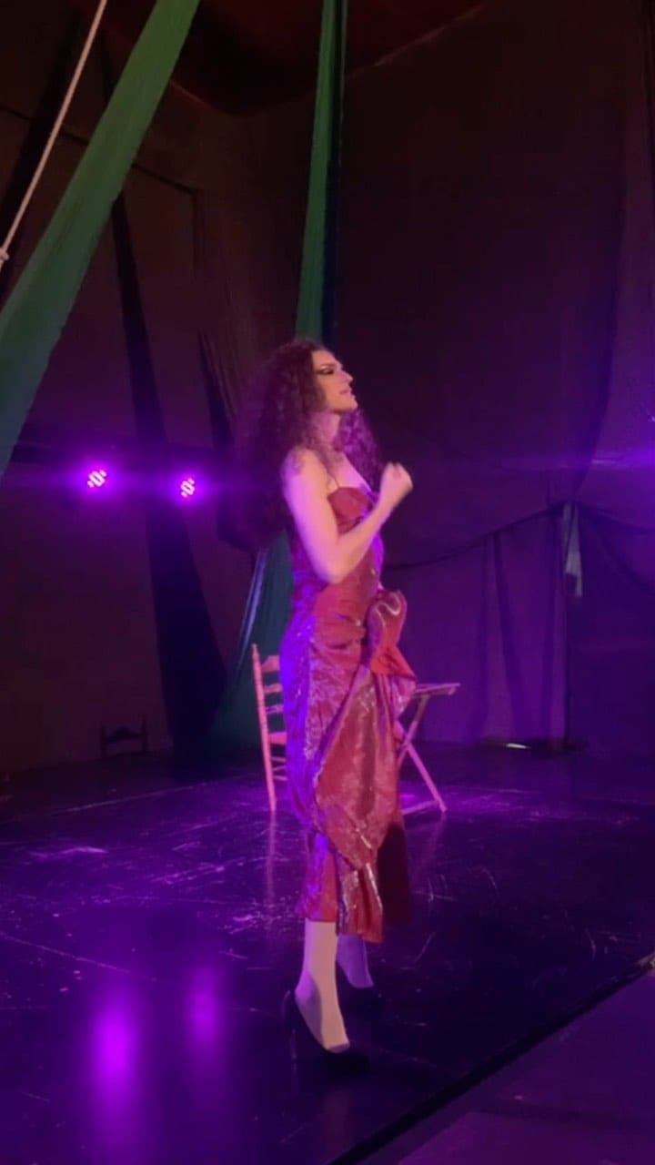Post 4 by NINO MUÑOZ on Instagram (video)