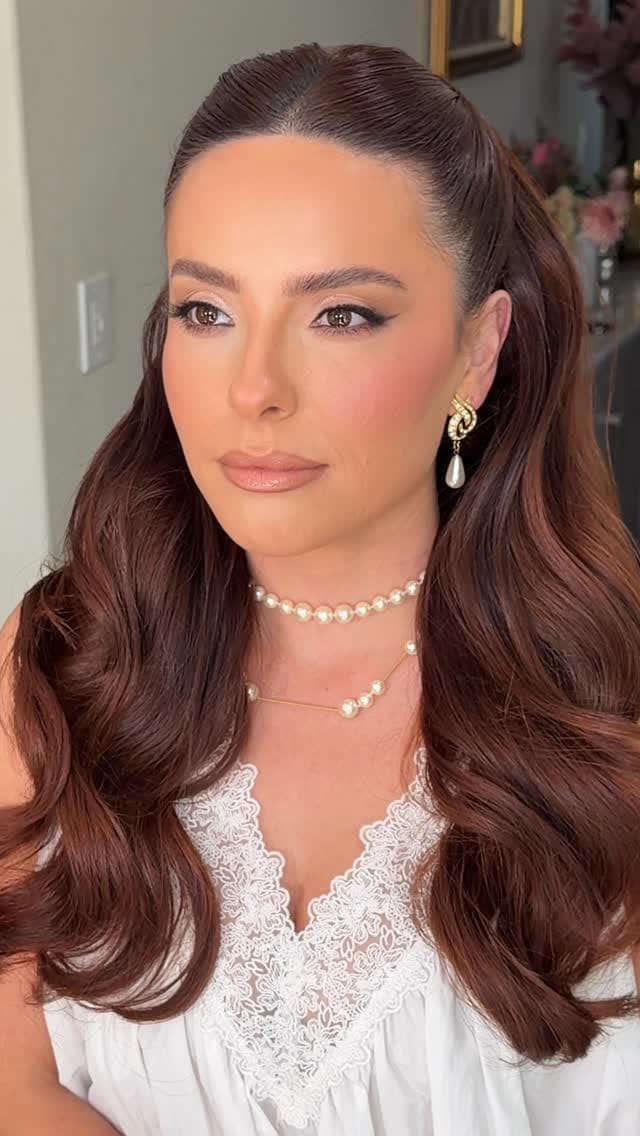 Post 8 by Delta Iglesias MAKEUP ARTIST LA | BCN & DESTINATION on Instagram (video)