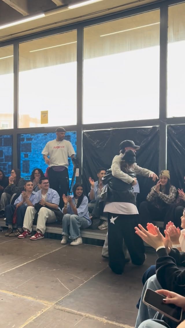 Post 4 by Azul Rico on Instagram (video)