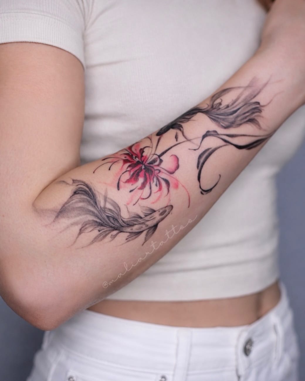 Post 3 by Mali Art Tattoo | Fine Line Barcelona on Instagram (carousel)