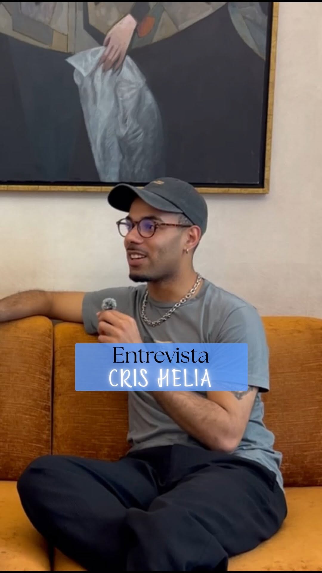 Post 4 by Cris Helia✨ on Instagram (video)
