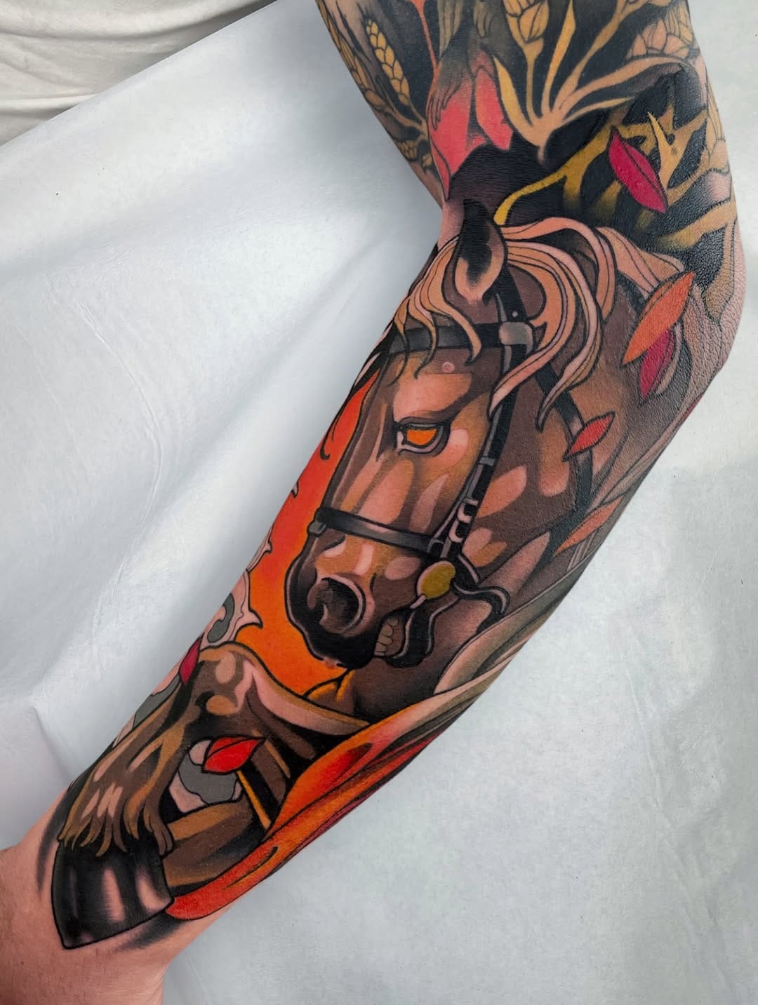 Post 4 by 𝐉𝐨𝐧𝐚𝐧 𝐑𝐨𝐝 𝐓𝐚𝐭𝐭𝐨𝐨 on Instagram (carousel)