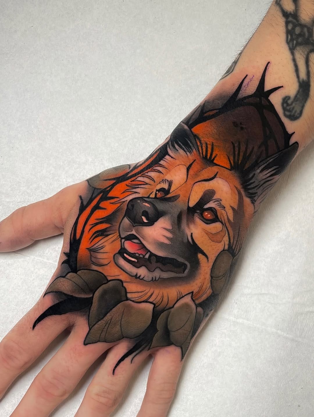 Post 3 by 𝐉𝐨𝐧𝐚𝐧 𝐑𝐨𝐝 𝐓𝐚𝐭𝐭𝐨𝐨 on Instagram (carousel)