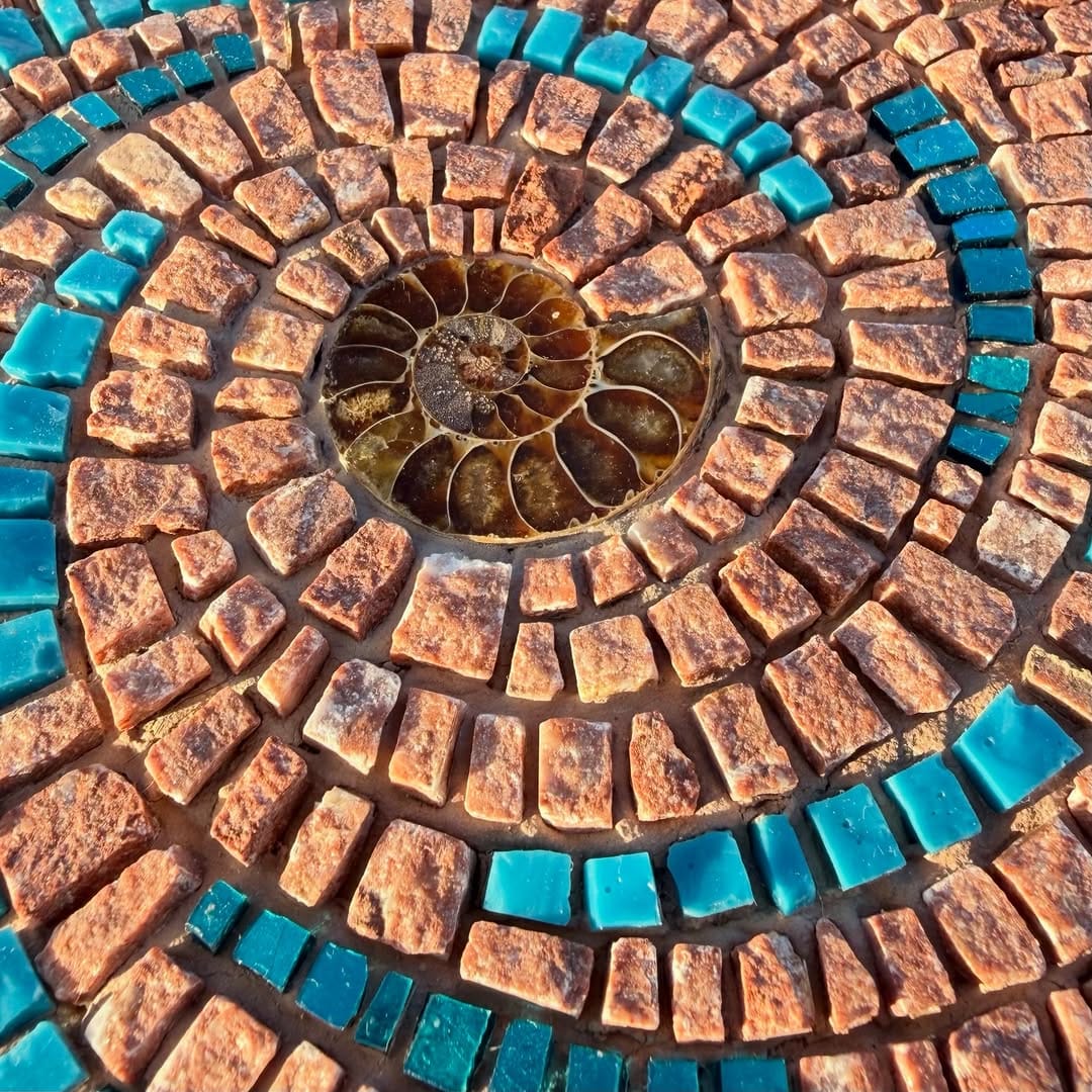 Post 8 by Kenneth Blaine on Instagram (image)