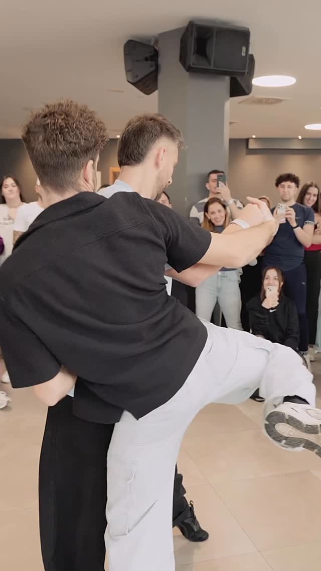 Post 8 by Luismi Gijon on Instagram (video)
