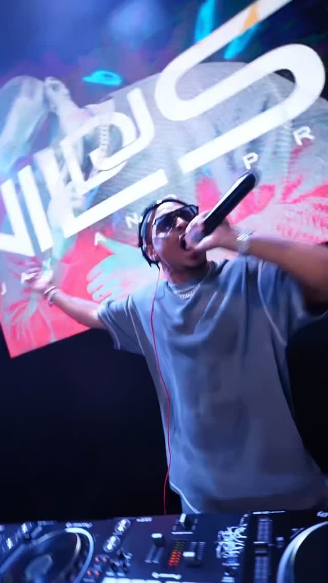 Post 2 by Dj Anilson on Instagram (video)