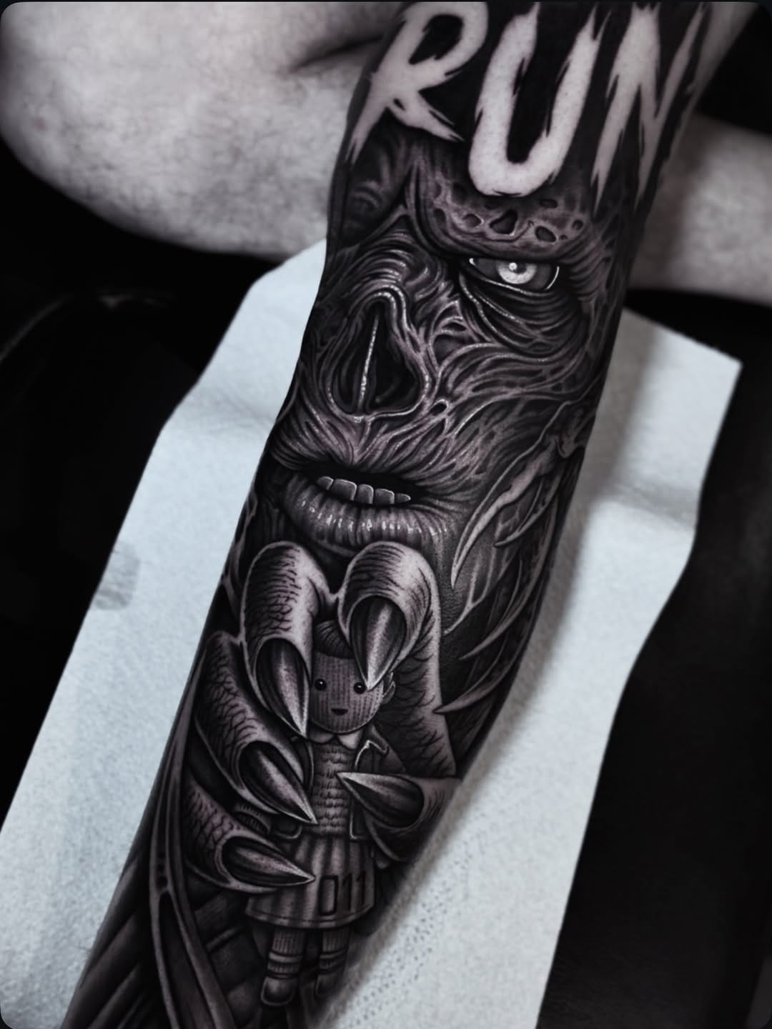 Post 1 by PEDRO MARTIN ART on Instagram (carousel)