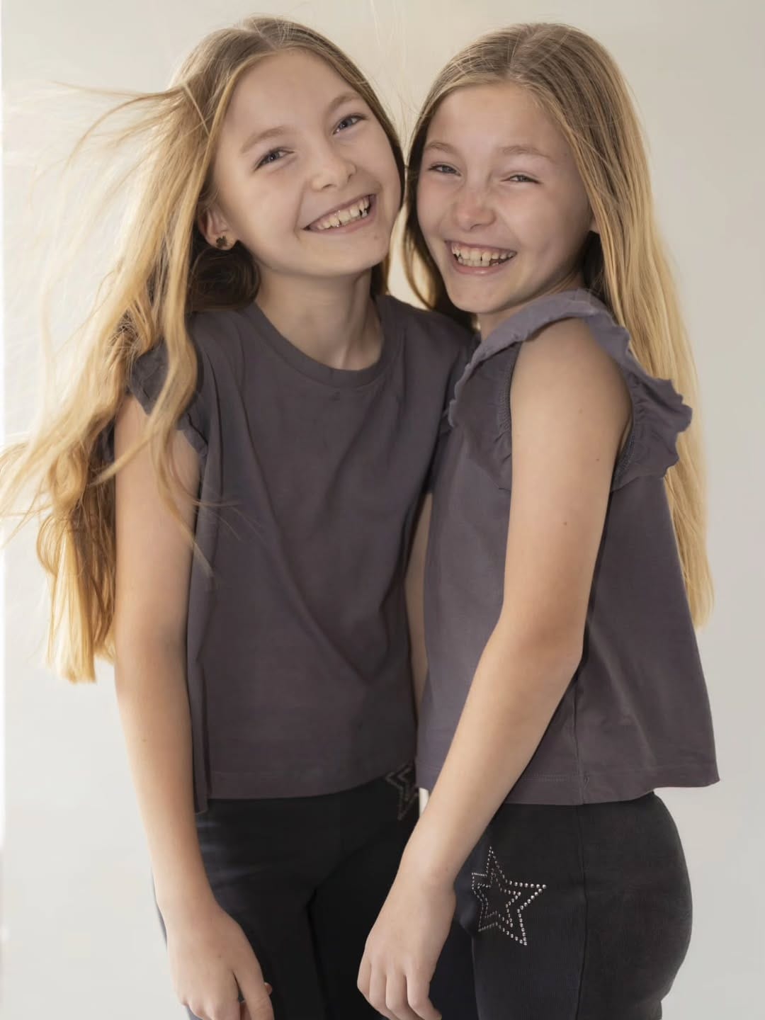 Post 2 by Carla&Gabriela on Instagram (image)