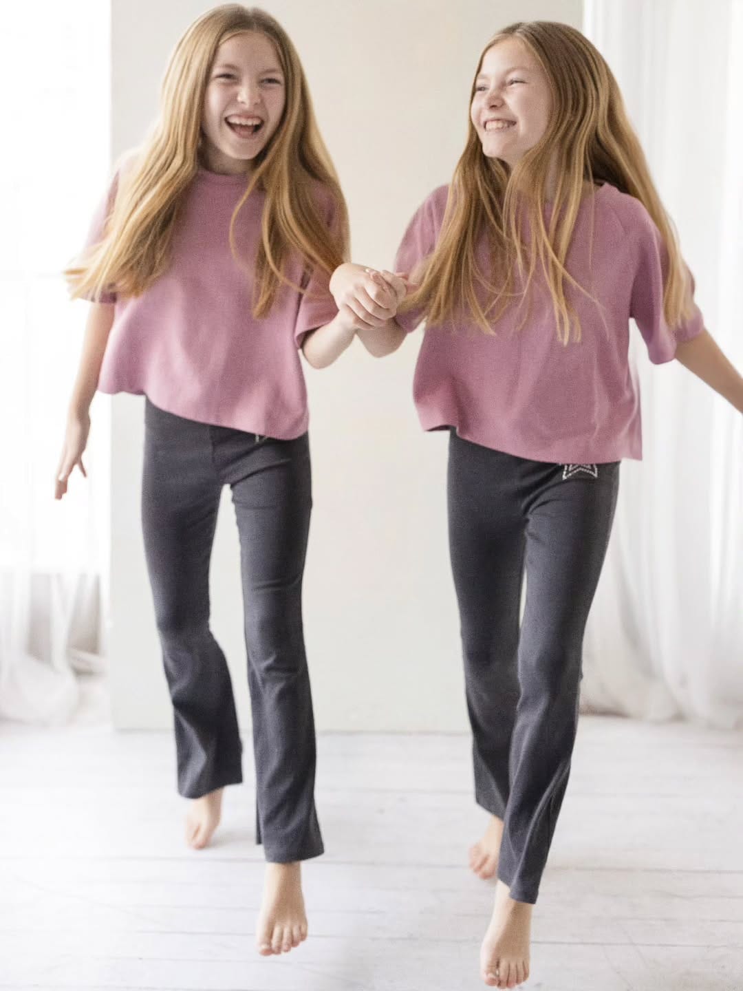 Post 5 by Carla&Gabriela on Instagram (image)